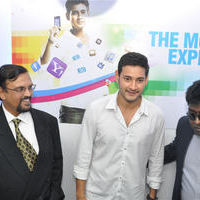Mahesh Babu at Univercell Mobile Store Opening Stills | Picture 73063